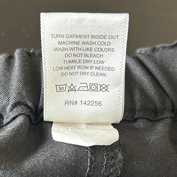 FIGS technical collection scrub pants men’s size small
Black - Picture 11 of 11